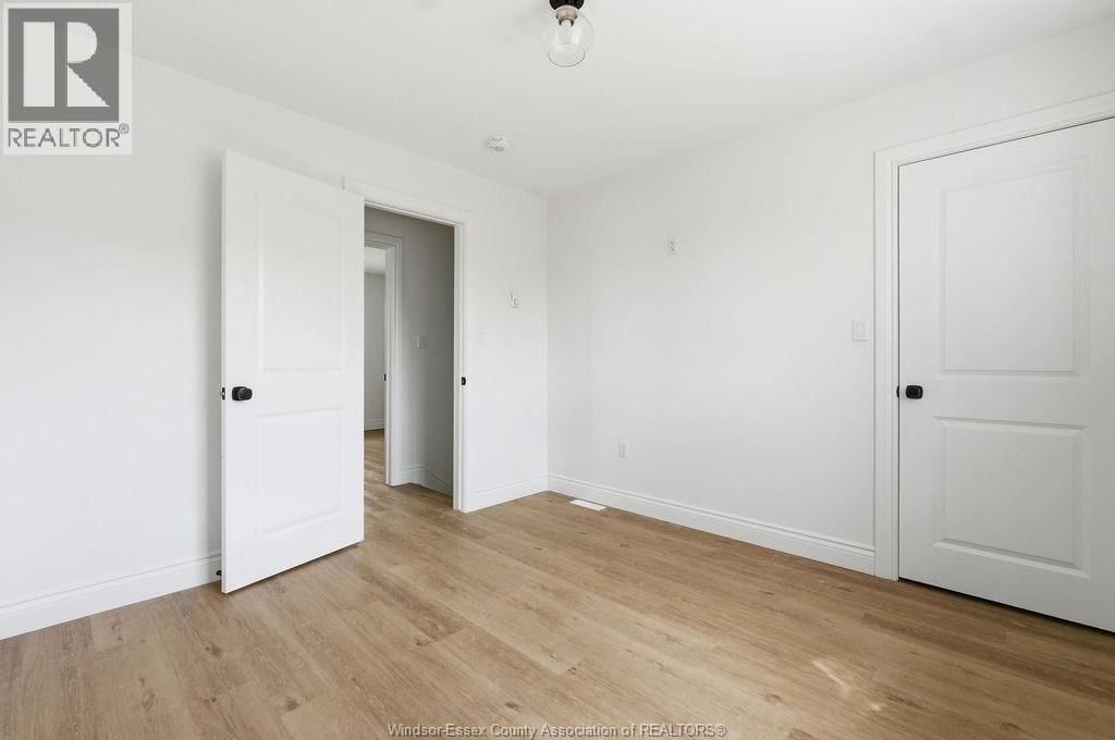 UNIT 2 - 1329 ST ANNE BOULEVARD Image 11