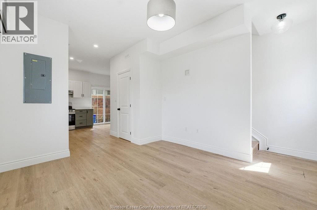 UNIT 2 - 1329 ST ANNE BOULEVARD Image 6