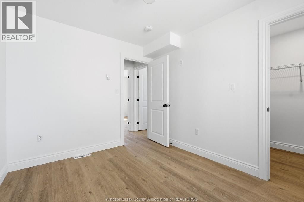 UNIT 2 - 1329 ST ANNE BOULEVARD Image 8