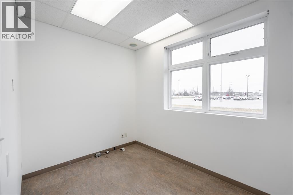 1475 EXMOUTH STREET Image 19