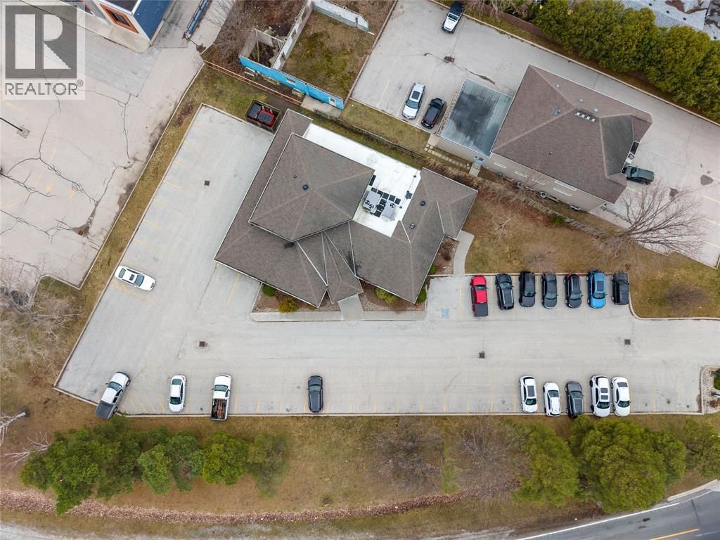 1475 EXMOUTH STREET Image 23