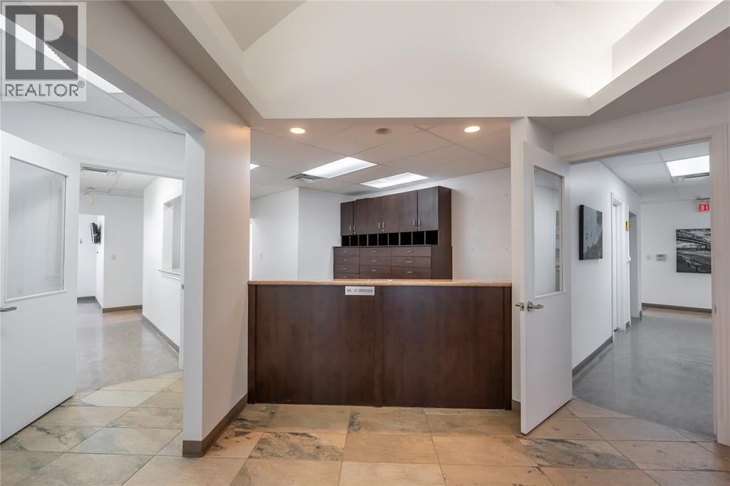 1475 EXMOUTH STREET Image 4