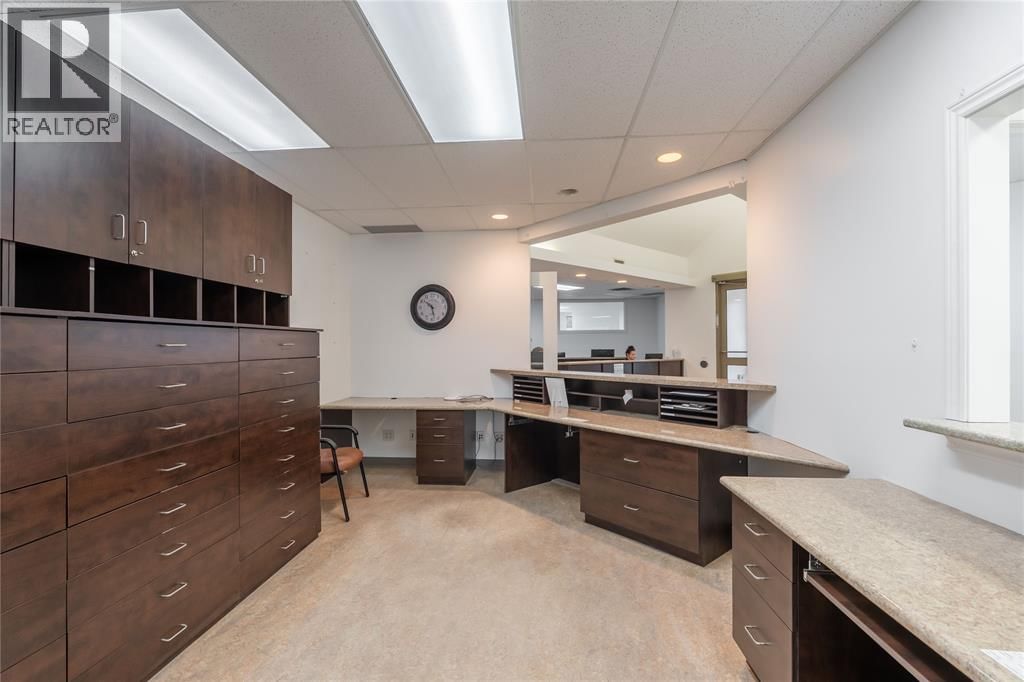 1475 EXMOUTH STREET Image 6