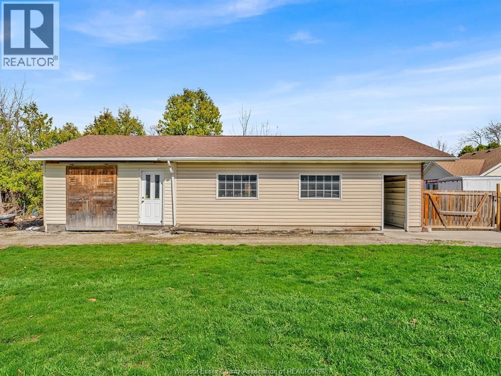 4660 RAY ROAD Image 43