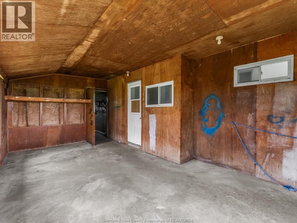 865 TALBOT ROAD EAST Image 19