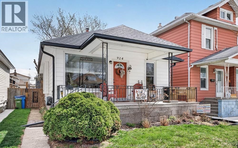 924 MARENTETTE AVENUE Image 1