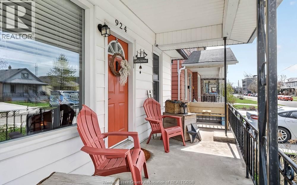 924 MARENTETTE AVENUE Image 2