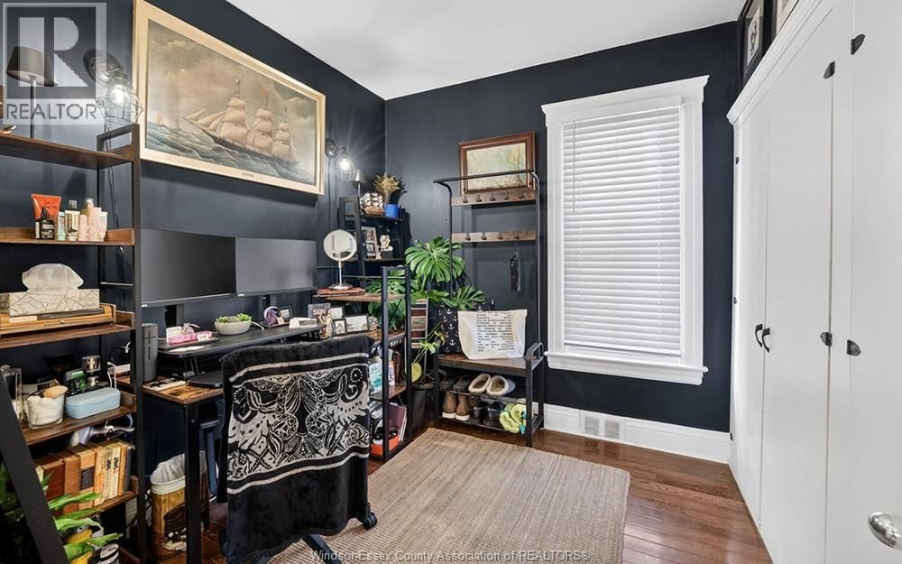 924 MARENTETTE AVENUE Image 8