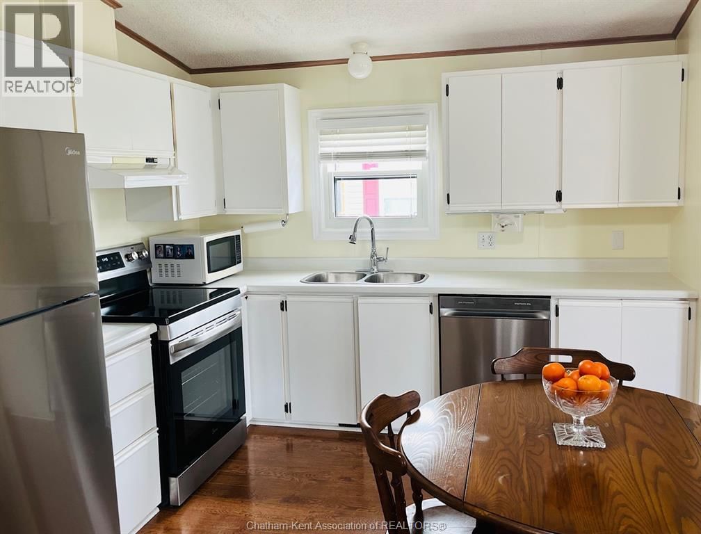 163 REGENCY DRIVE Image 11