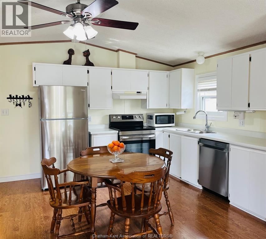 163 REGENCY DRIVE Image 12