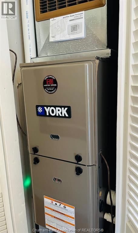 163 REGENCY DRIVE Image 18