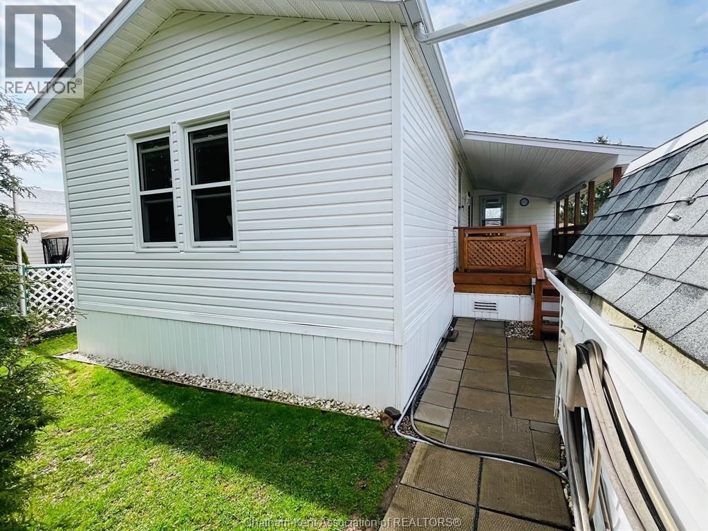 163 REGENCY DRIVE Image 39