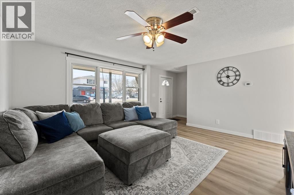 206 RICHMOND Image 10