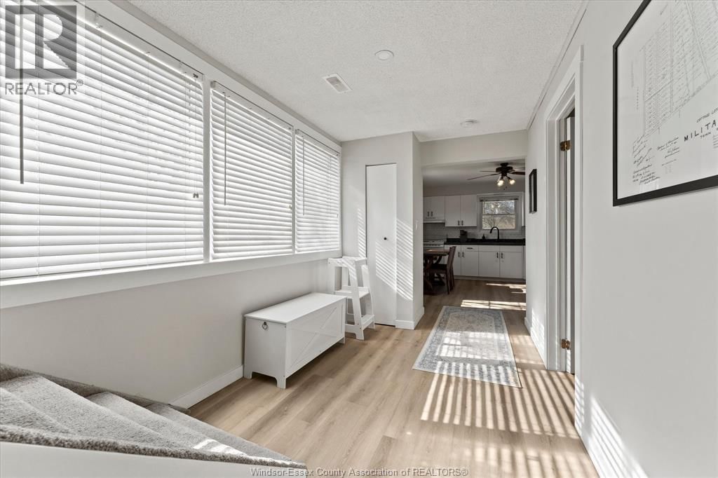 206 RICHMOND Image 11