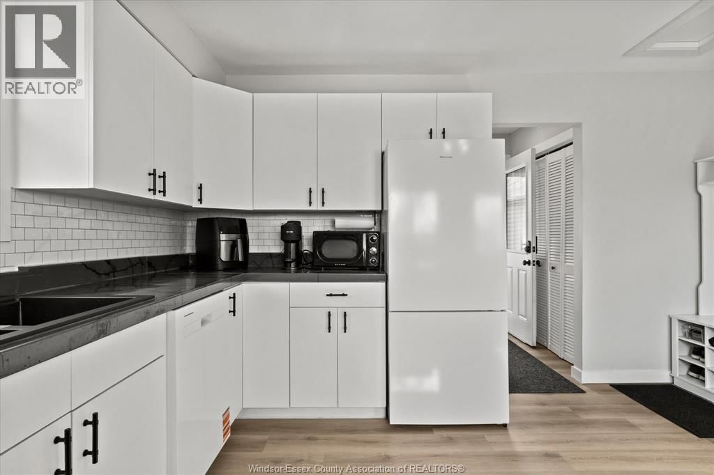 206 RICHMOND Image 16