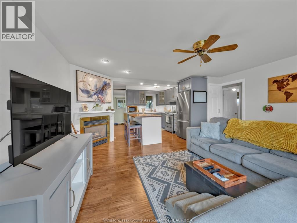 3647 MATCHETT Image 11