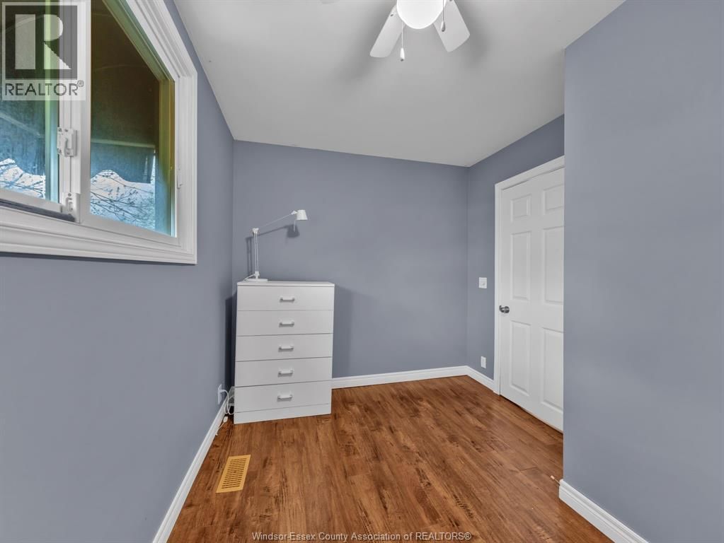 3647 MATCHETT Image 22