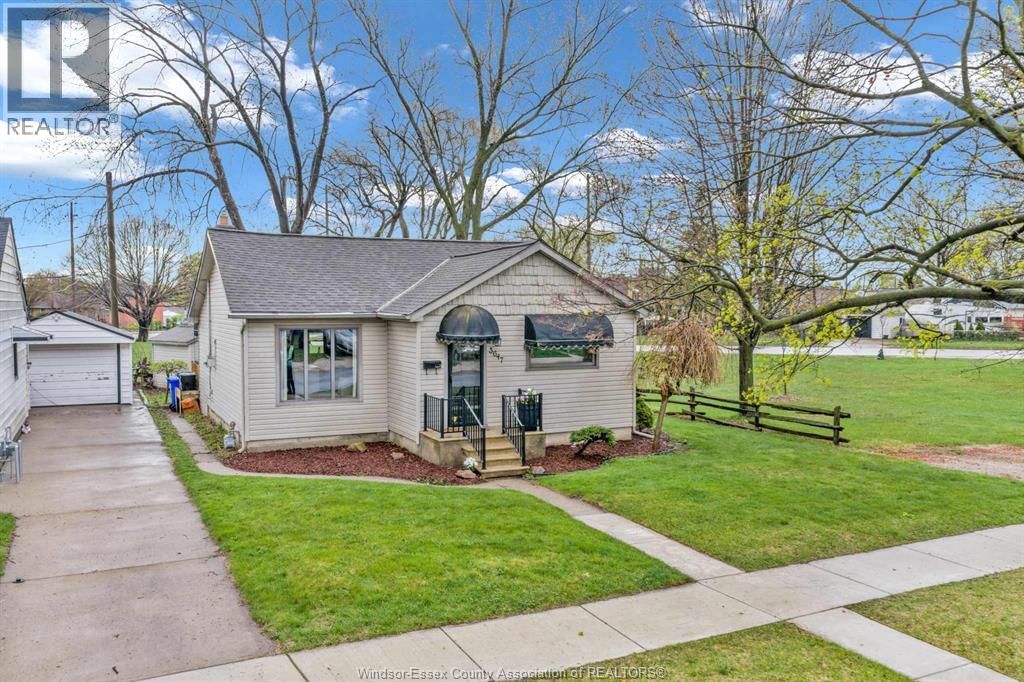 3647 MATCHETT Image 3