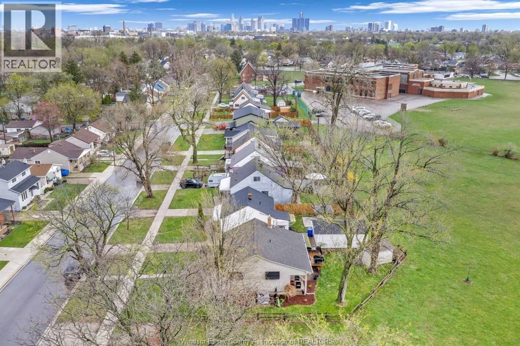 3647 MATCHETT Image 30