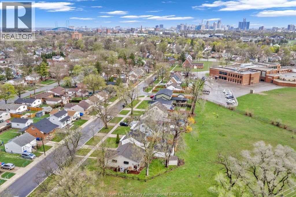 3647 MATCHETT Image 34