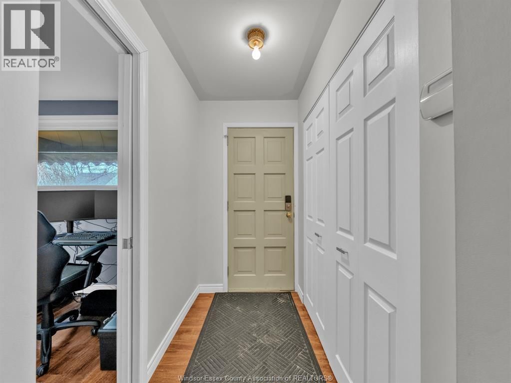 3647 MATCHETT Image 5