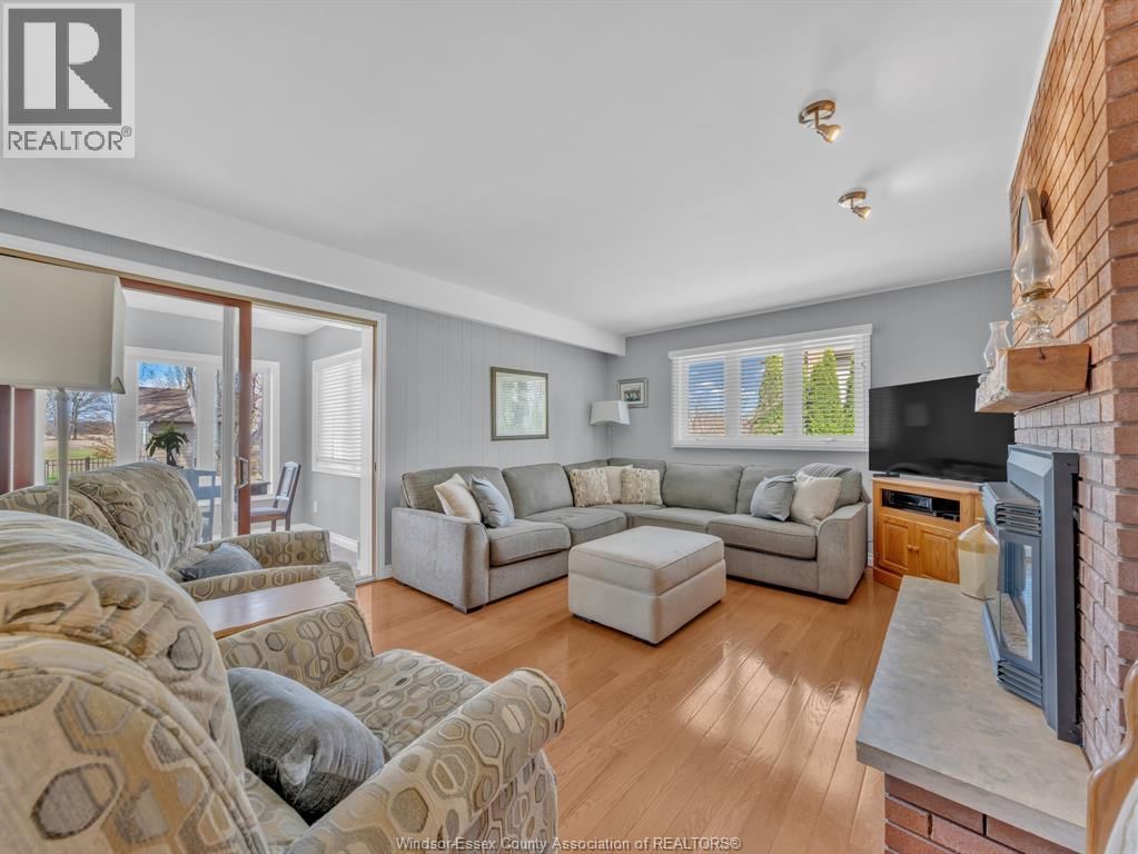 2740 BOUFFARD Image 18