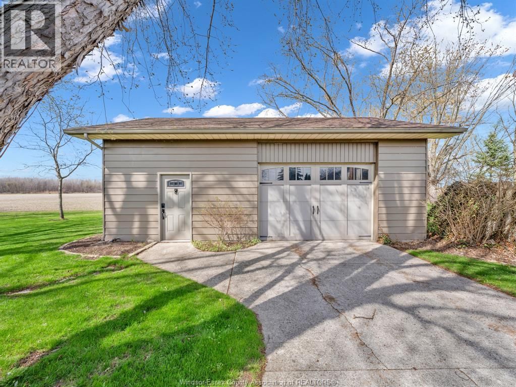 2740 BOUFFARD Image 29