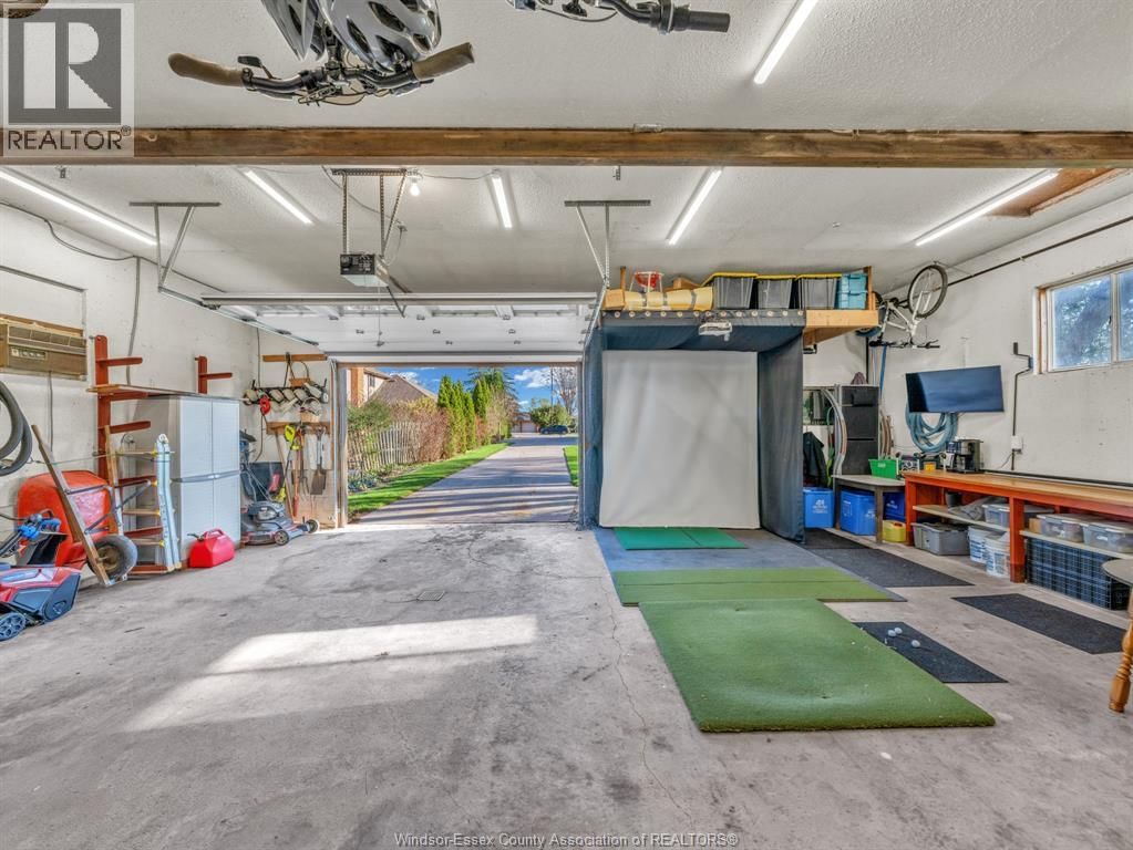 2740 BOUFFARD Image 32