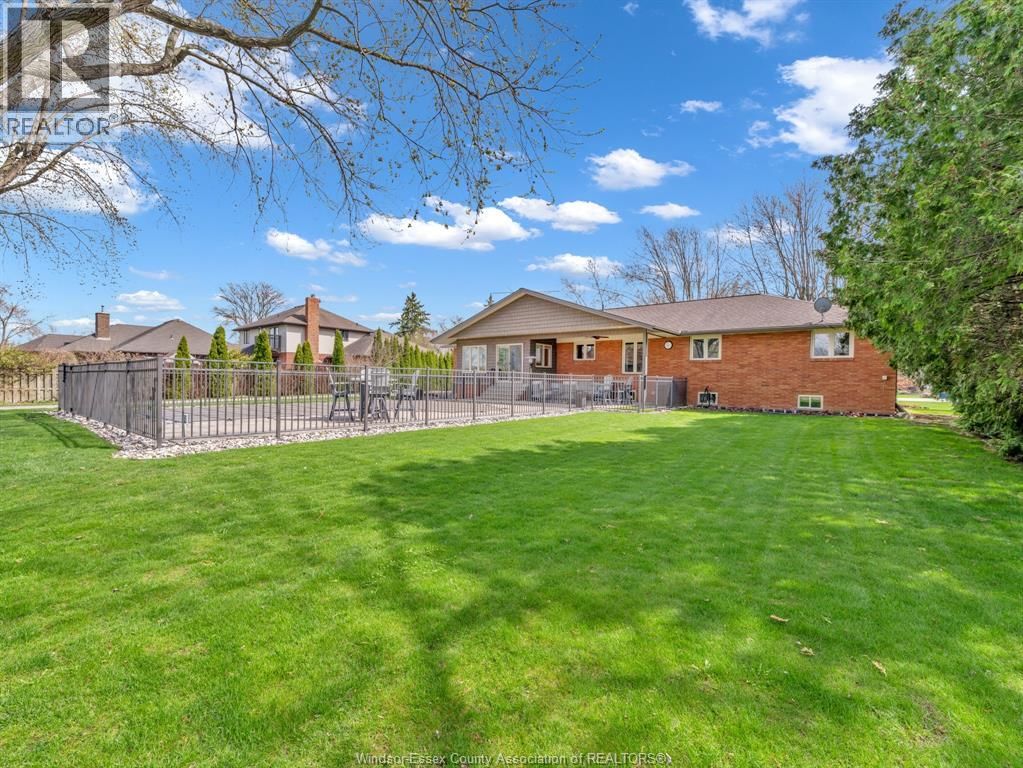 2740 BOUFFARD Image 44