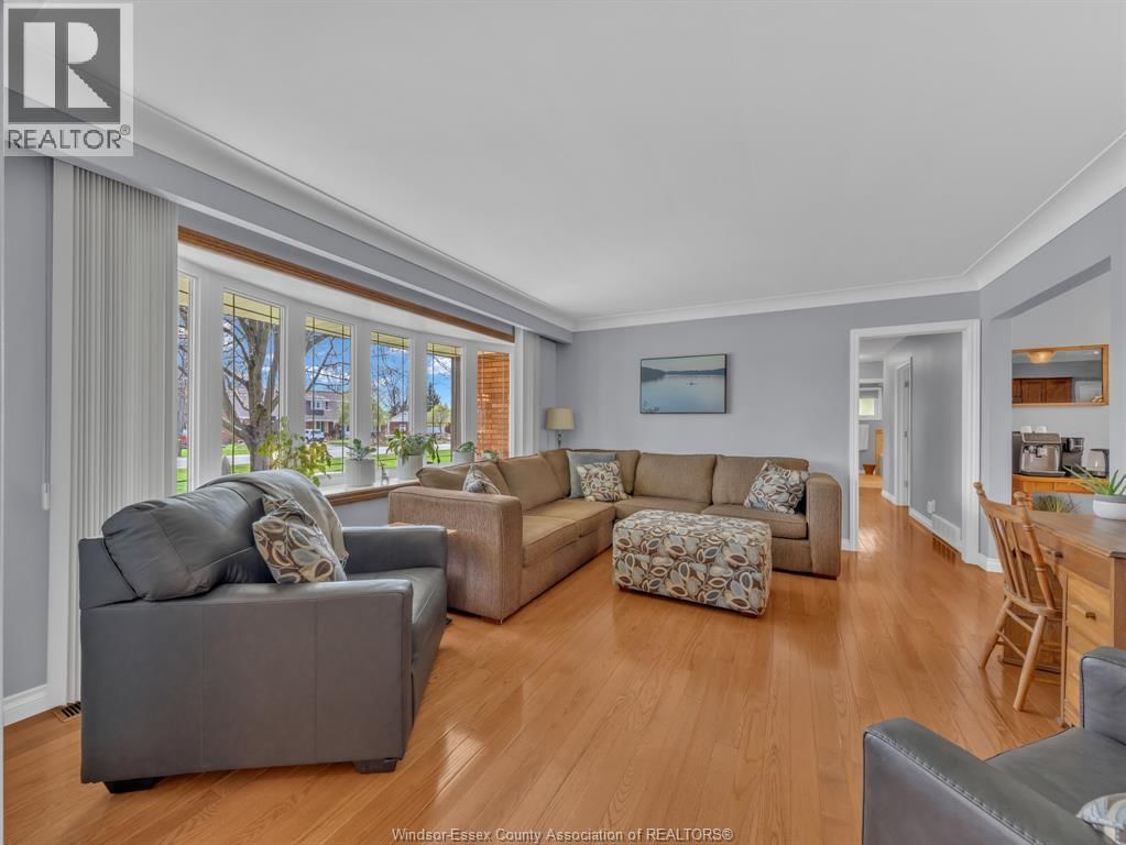 2740 BOUFFARD Image 7