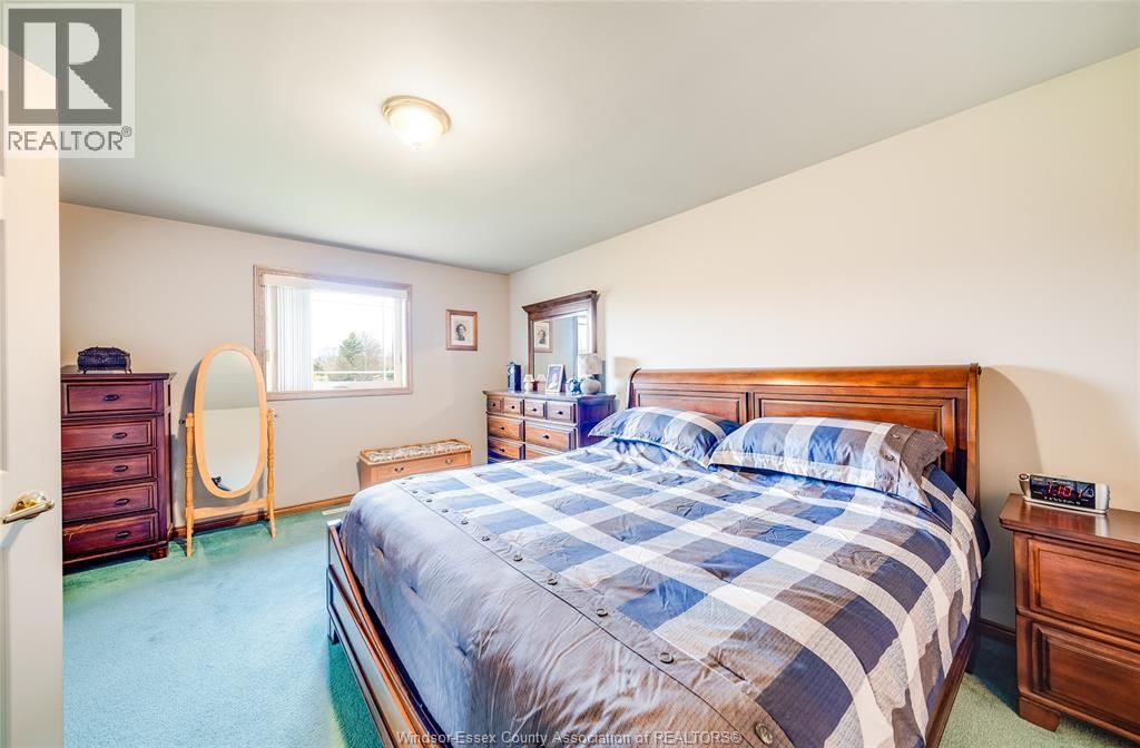 313 APPLEWOOD Image 17