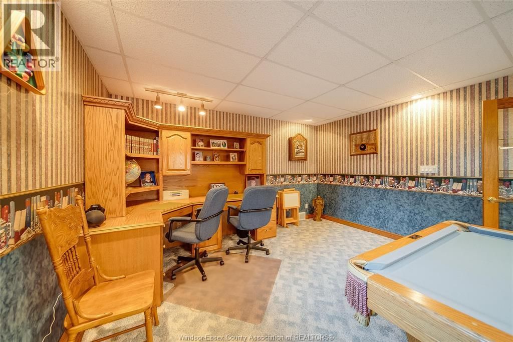 313 APPLEWOOD Image 30