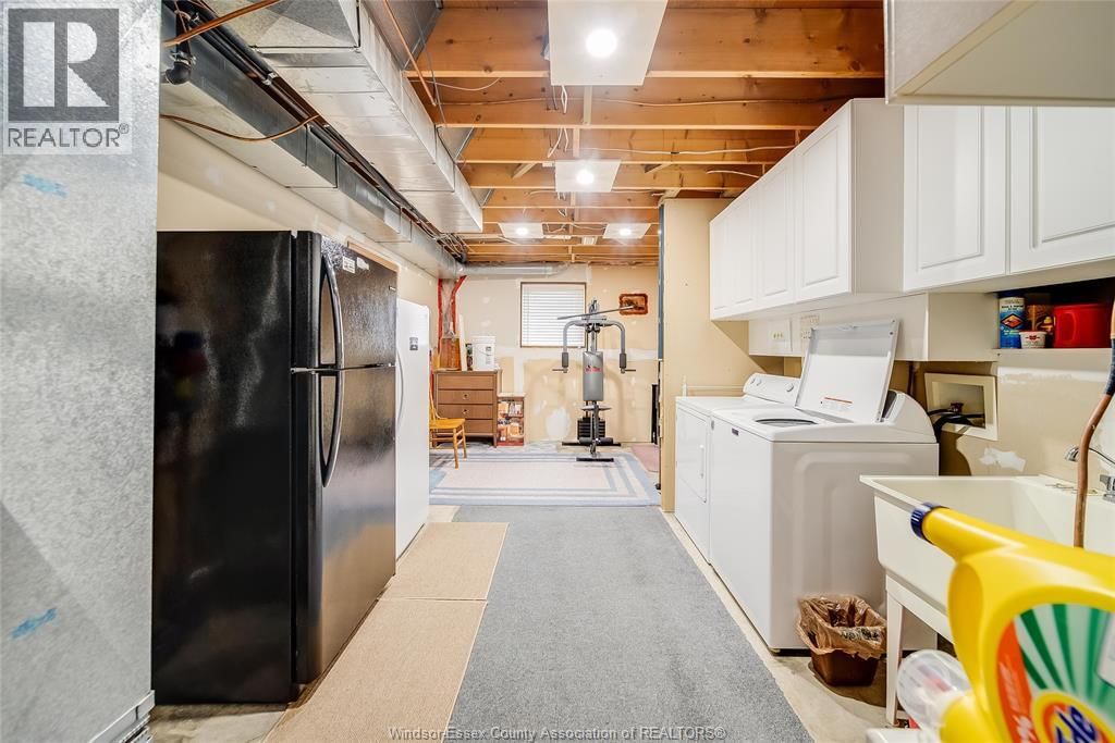 313 APPLEWOOD Image 40