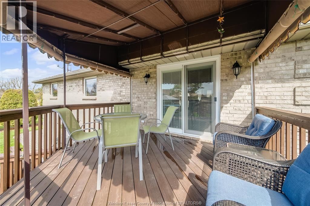 313 APPLEWOOD Image 44