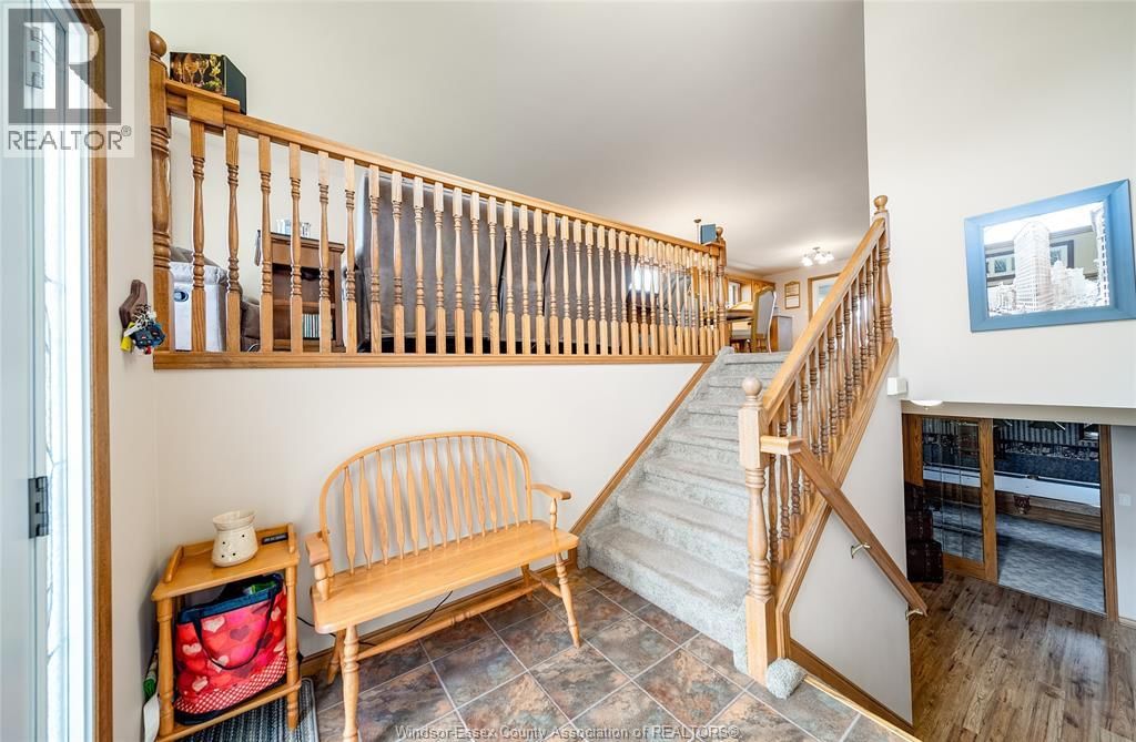 313 APPLEWOOD Image 5