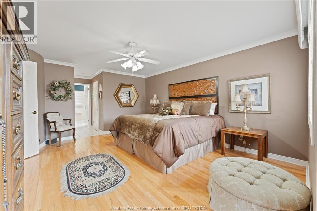 268 MAJESTIC DRIVE Image 18