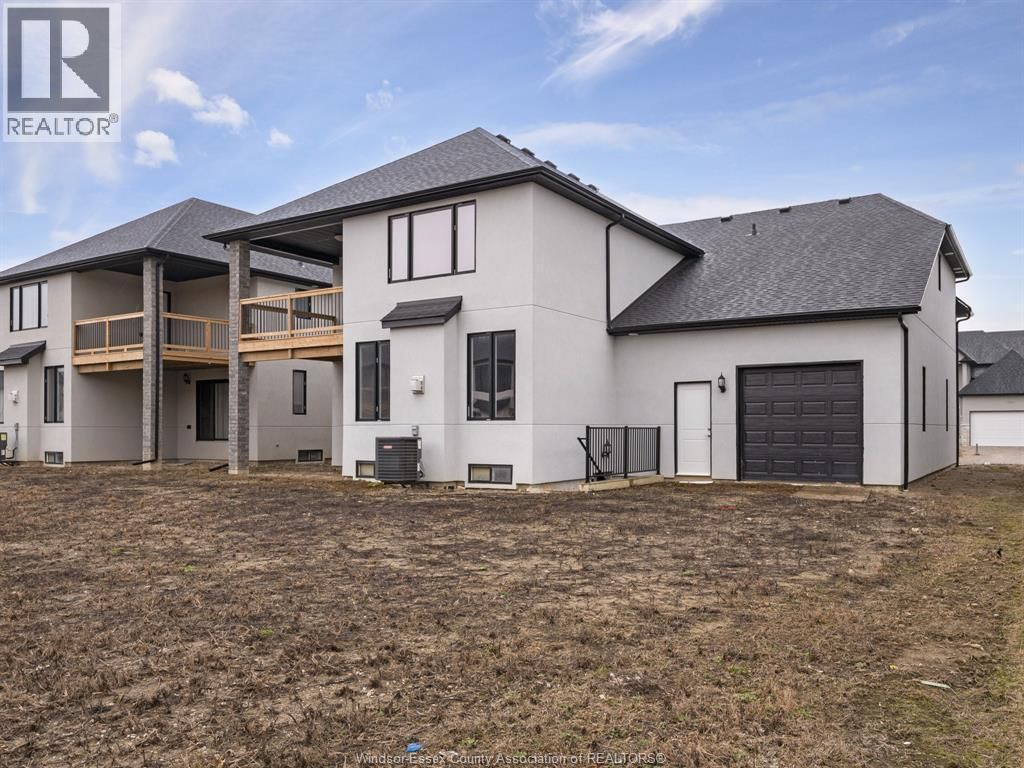 216 COWAN COURT Image 37