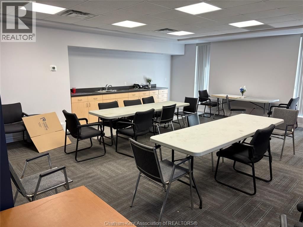 995 RICHMOND STREET Image 12