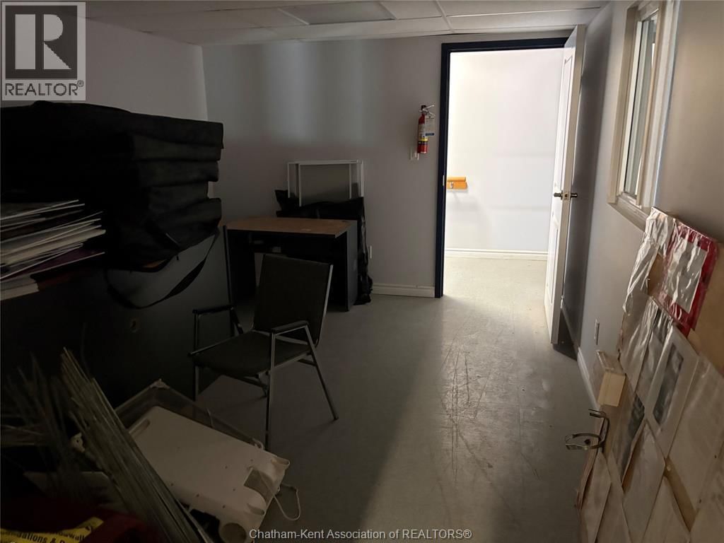 995 RICHMOND STREET Image 15