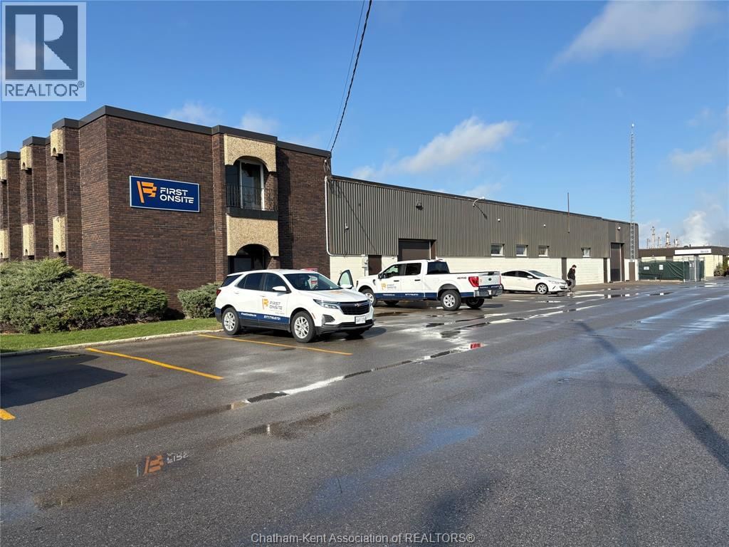 995 RICHMOND STREET Image 2