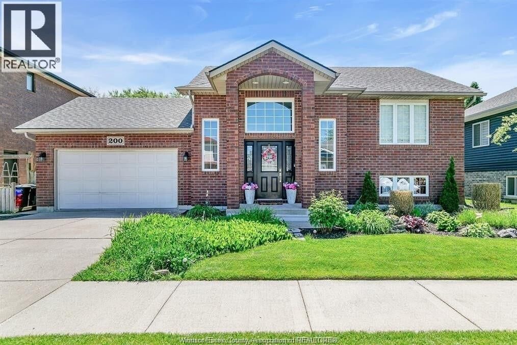 200 RIVERVIEW AVENUE Image 1