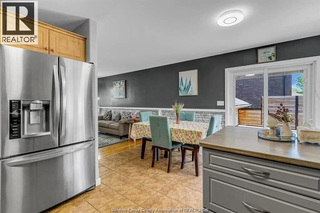 200 RIVERVIEW AVENUE Image 12