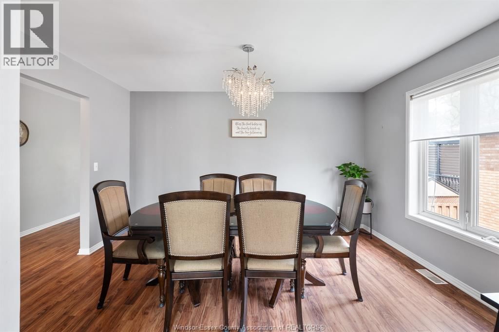 294 STONE RIDGE AVENUE Image 12