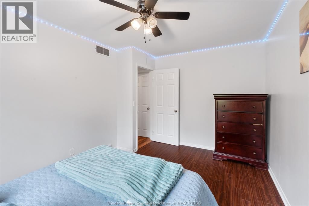 294 STONE RIDGE AVENUE Image 23