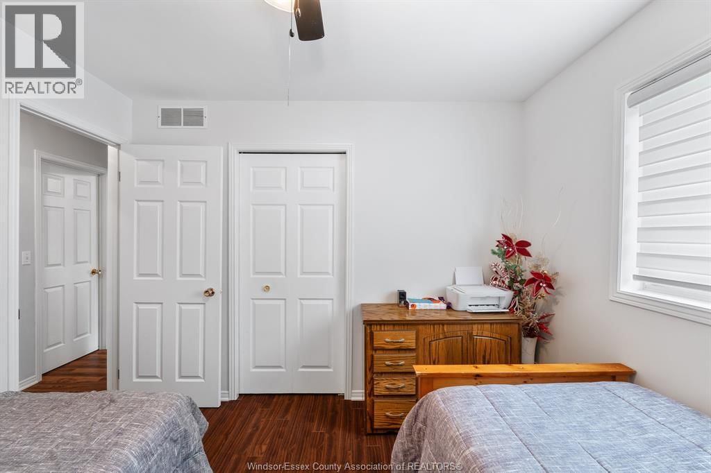 294 STONE RIDGE AVENUE Image 25