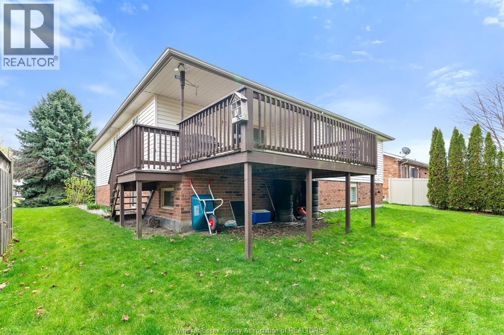 294 STONE RIDGE AVENUE Image 34