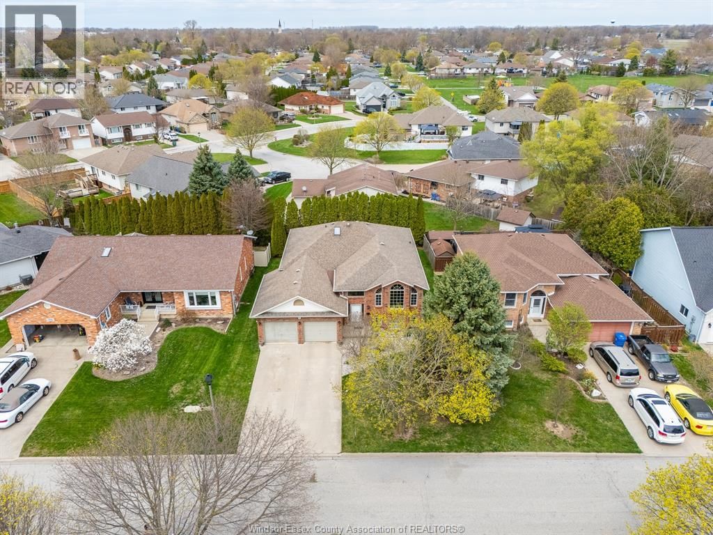 294 STONE RIDGE AVENUE Image 40