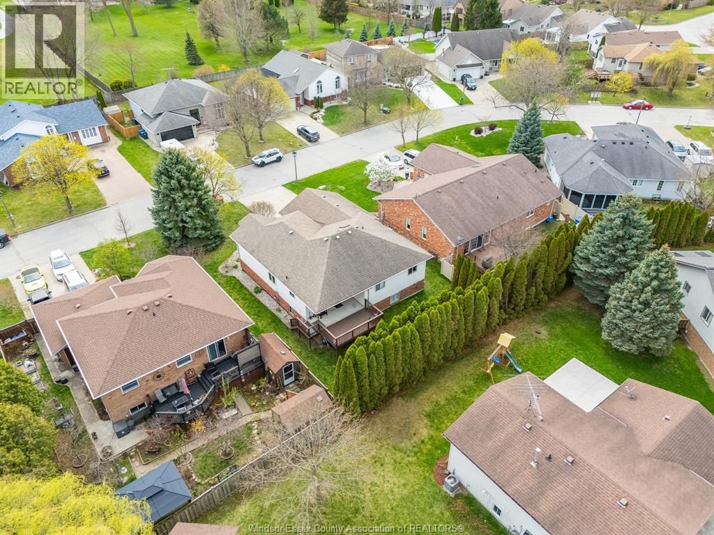 294 STONE RIDGE AVENUE Image 46