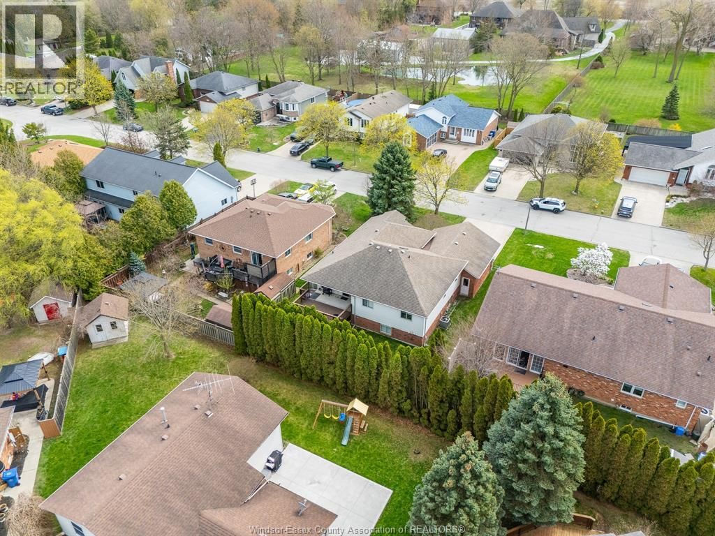 294 STONE RIDGE AVENUE Image 47