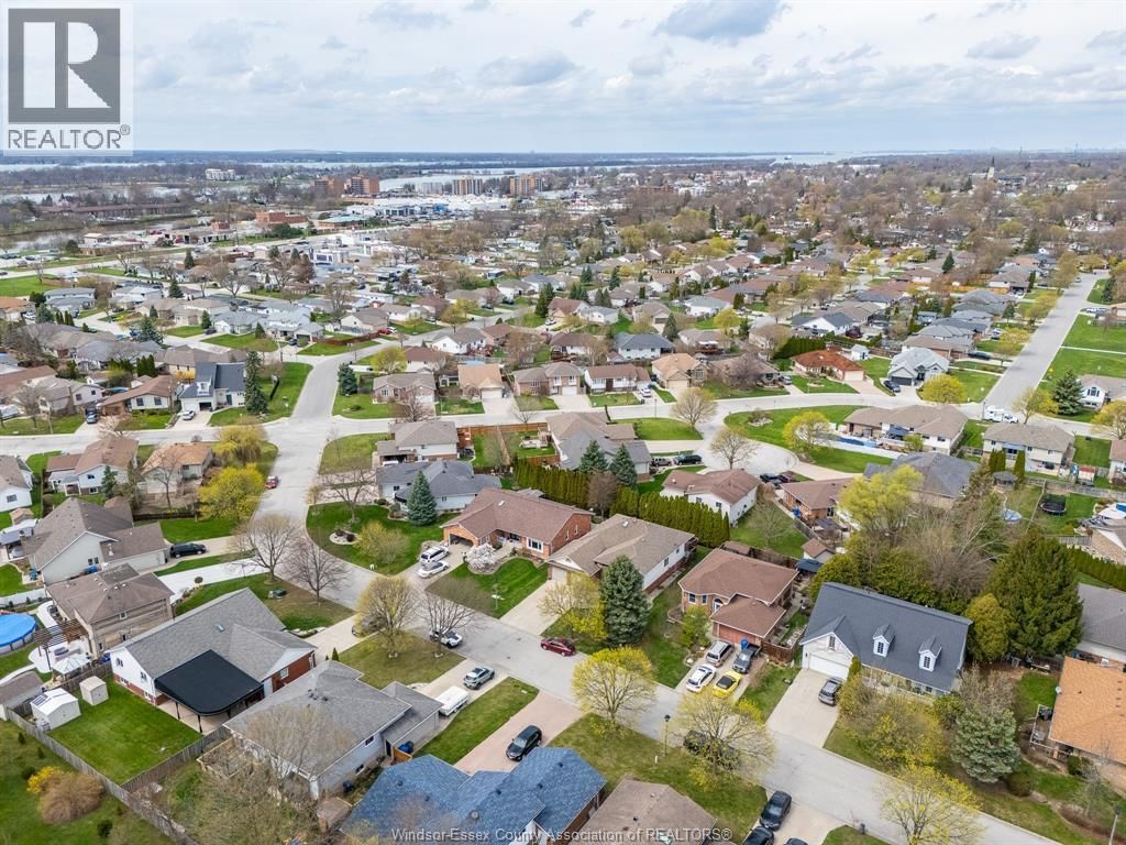 294 STONE RIDGE AVENUE Image 49